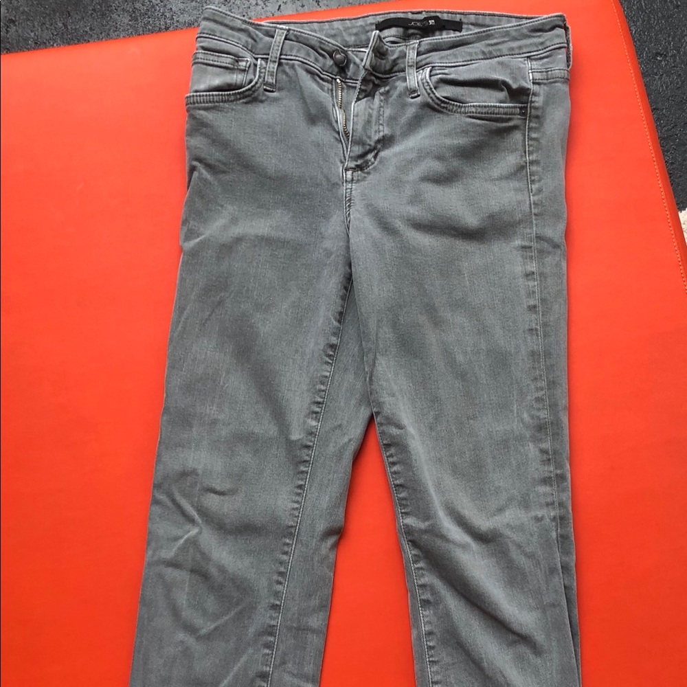 Stretchy jeans